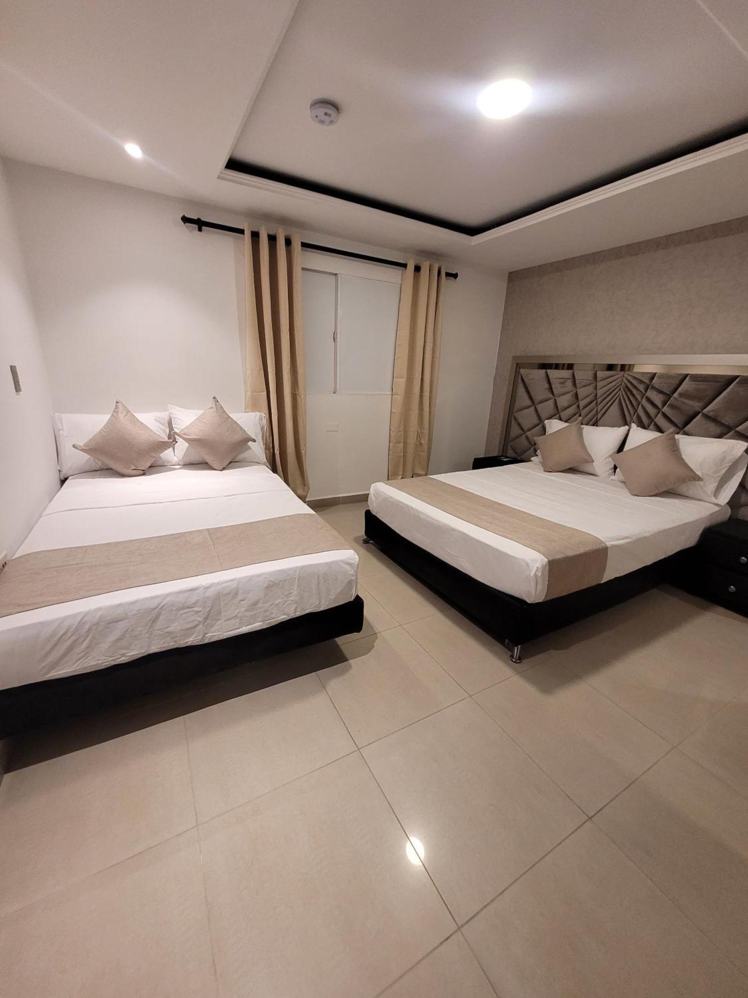 Hotel Med 33 Medellin Ngoại thất bức ảnh