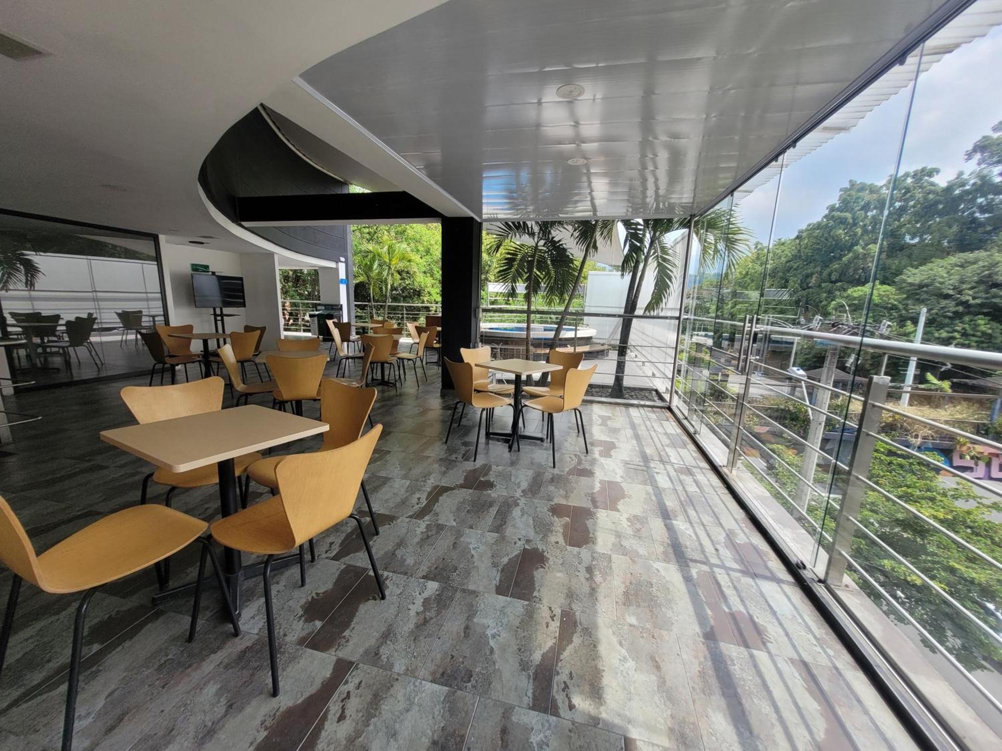 Hotel Med 33 Medellin Ngoại thất bức ảnh