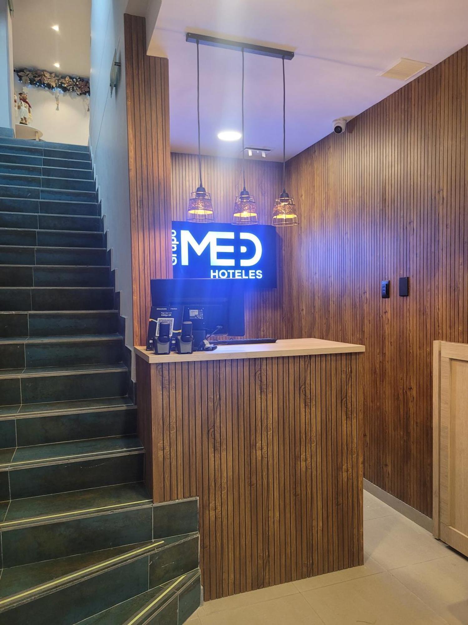Hotel Med 33 Medellin Ngoại thất bức ảnh